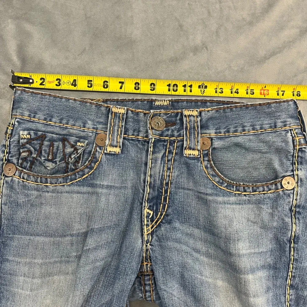 True Religion Denim Shorts Men's Size 34 Blue Big T Stitch Raw Hem Joey Cutoff